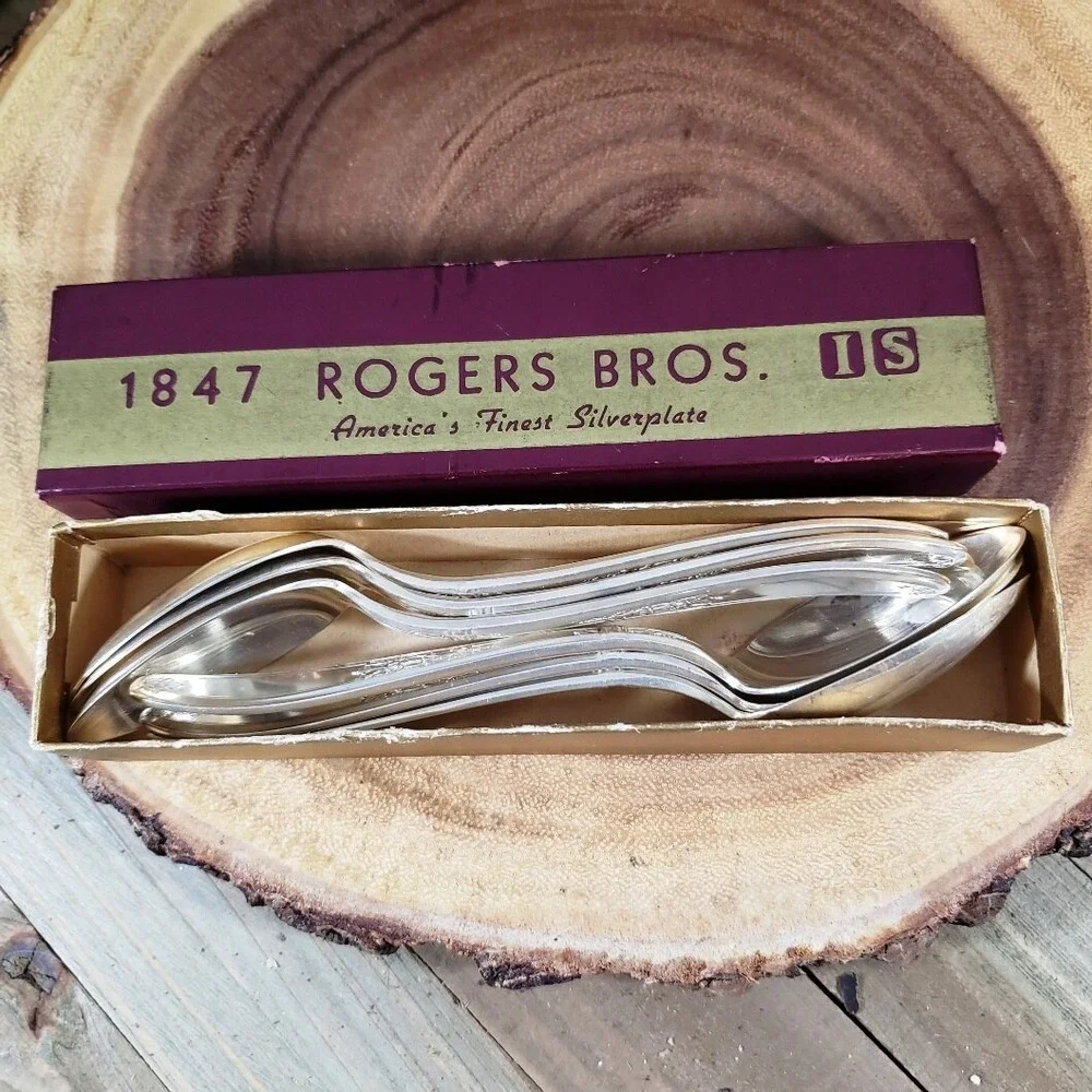 Antique Rare Six Spoons -‎ 1847 Rogers Brothers America's Finest Silverplate  IS